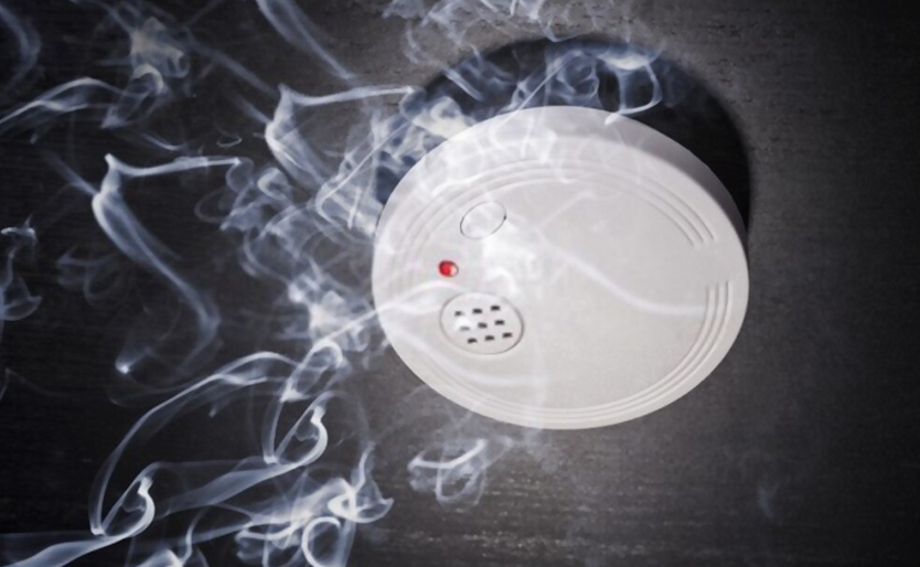 Why Should You Install Safety Switches and Smoke Alarms at Home?